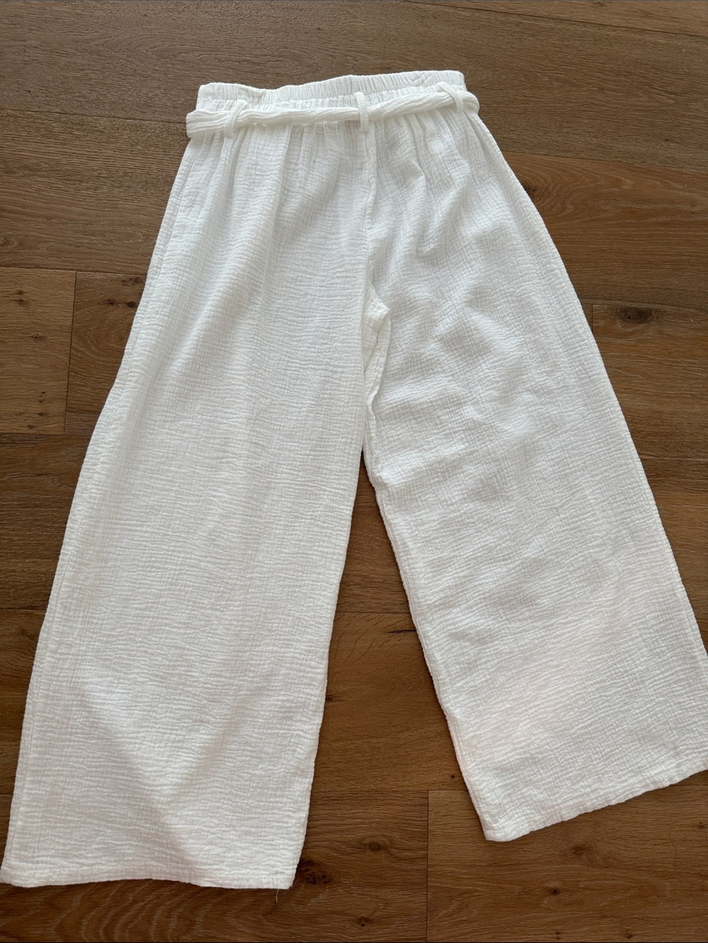 Lightweight White Wide-Leg Drawstring Pants - Picture 4 of 4
